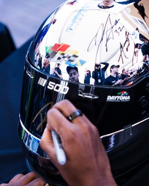 Image post by @daytona on Instagram