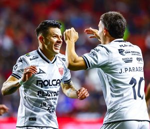 Image post by @clubnecaxa on Instagram