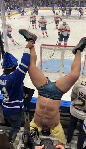 Image post by @barstoolsports on Twitter