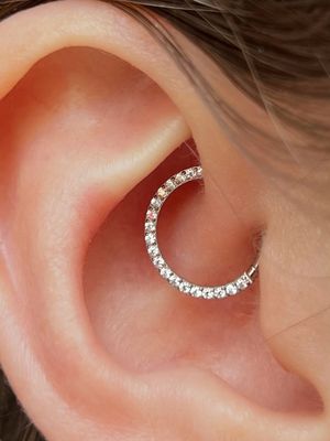 Image post by @hello.piercing.studio on Instagram