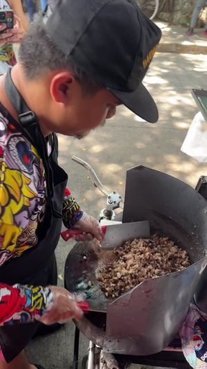 Video post by @laaainebernardo on TikTok