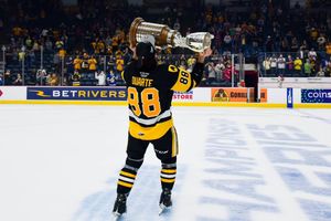 Image post by @bulldogsohl on Facebook