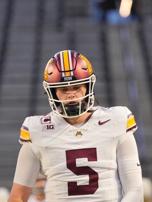 Image post by @gopherfootball on Instagram