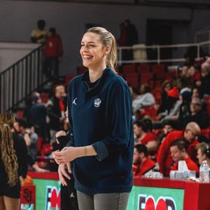 Image post by @bella_alarie on Instagram