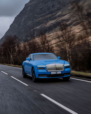 Image post by @rollsroycecarsna on Instagram