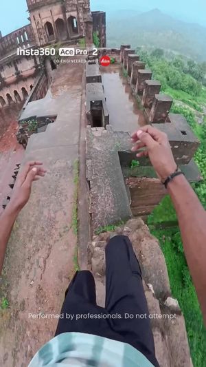 Image post by @insta360 on Instagram