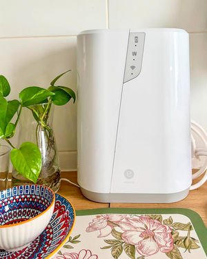 Image post by @amway on Instagram
