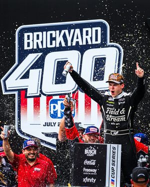 Image post by @NASCAR on Twitter