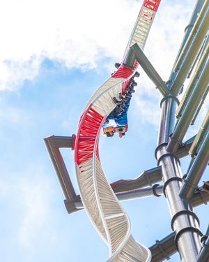 Image post by @cedarpoint on Instagram