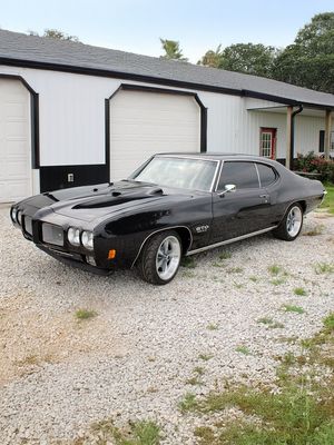 Image post by @barrett_jackson on Instagram