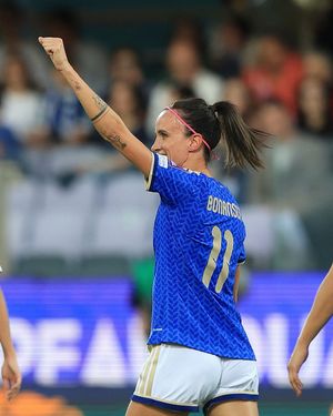 Image post by @azzurrefigc on Instagram
