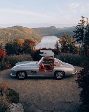 Image post by @mercedesbenzusa on Instagram