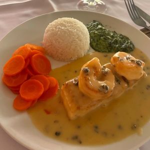 Image post by @lerougebistro on Instagram