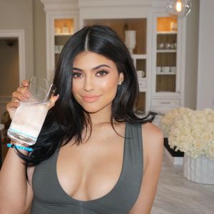 Image post by @kyliejenner on Instagram