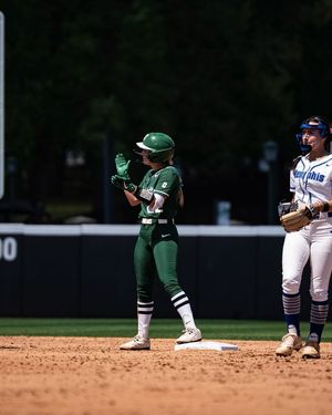 Image post by @charlottesoftball on Instagram