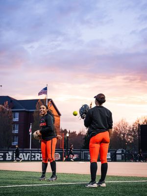 Image post by @beaversoftball on Instagram