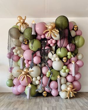 Image post by @poparazzicelebrationdesigns on Instagram