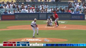 Video post by @AngelsBeisbol on Facebook