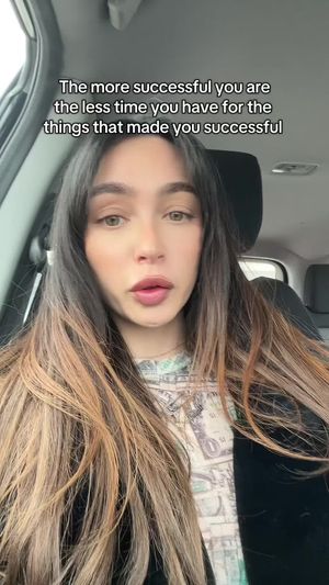 Video post by @oliviamancuso__ on TikTok