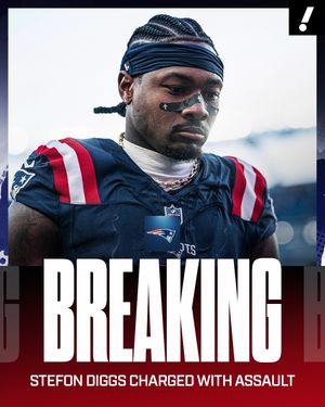 Video post by @yahoosports on TikTok