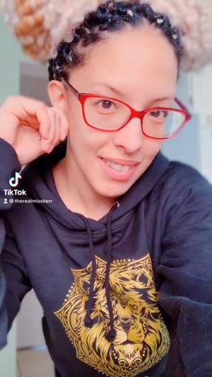Video post by @therealmisskerr on Instagram