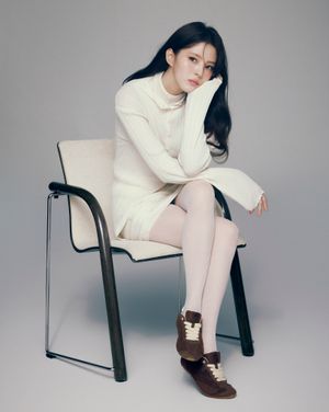 Image post by @harpersbazaarkorea on Instagram