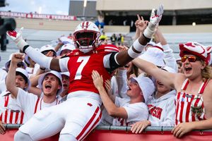Image post by @UWBadgers on Twitter