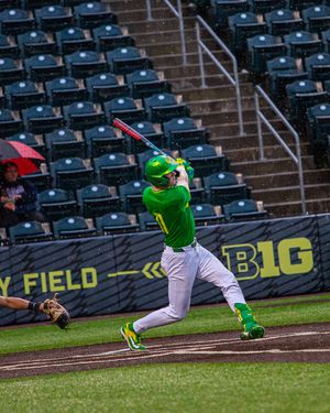 Image post by @oregonbaseball on Instagram