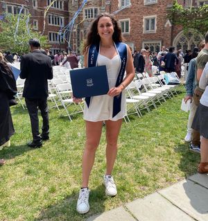 Image post by @yalesoftball on Instagram