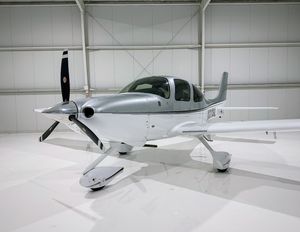 Image post by @statureaviation on Instagram