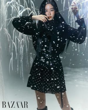 Image post by @harpersbazaarkorea on Instagram