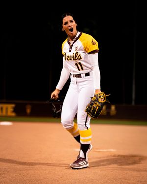 Image post by @ASUSoftball on Twitter