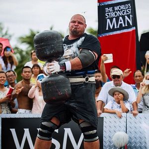 Image post by @shawstrength on Instagram