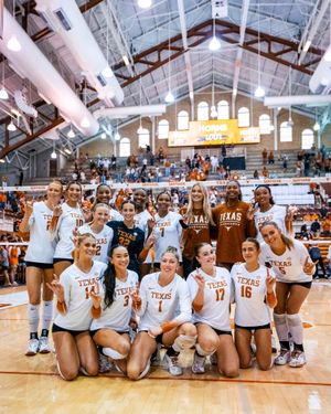 Image post by @texasvolleyball on Instagram