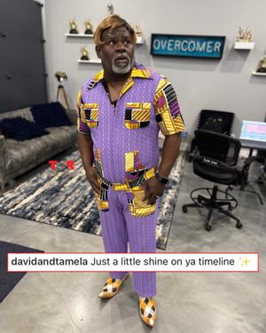 Image post by @theshaderoom on Instagram