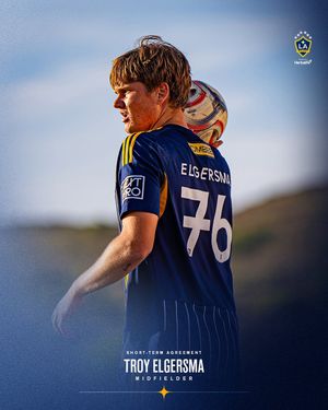 Image post by @lagalaxy on Instagram