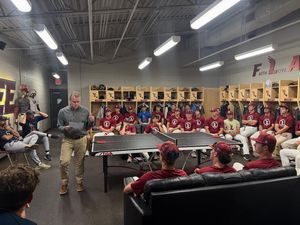 Image post by @leeubaseball on Instagram