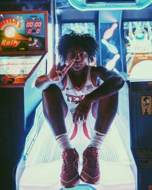 Image post by @roriharmon on Instagram