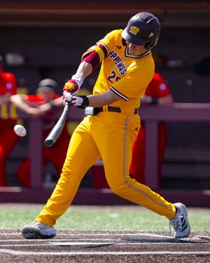 Image post by @macsports on Instagram