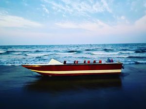 Image post by @friendlychro on Instagram