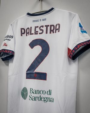 Image post by @cagliaricalcio on Instagram