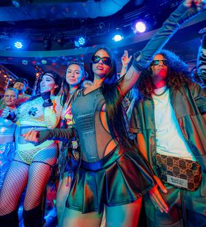 Image post by @groovecruise on Instagram