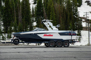 Image post by @malibuboats on Instagram