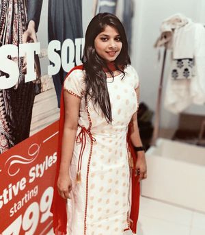 Image post by @explorewithreshma on Instagram