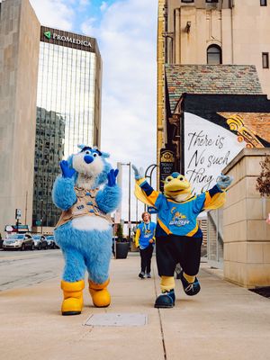 Image post by @toledowalleye on Instagram