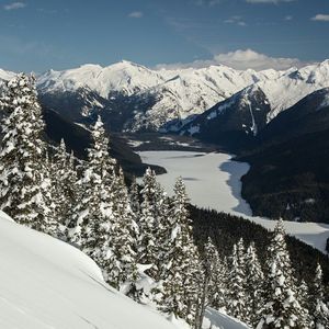 Image post by @whistlerblackcomb on Instagram