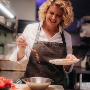 Image post by @selectservices on Instagram