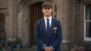 Image post by @StrathallanSchl on Twitter