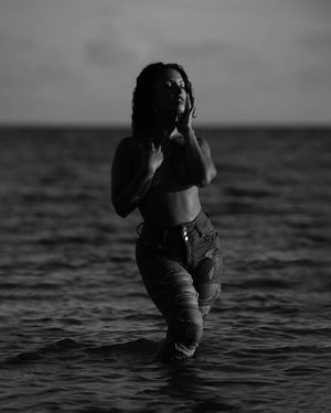 Image post by @therealmisskerr on Instagram
