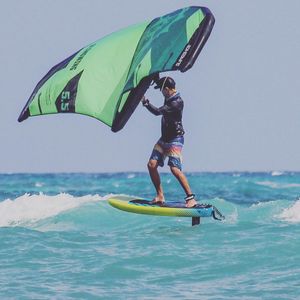 Image post by @playadelcarmenkiteboarding on Instagram